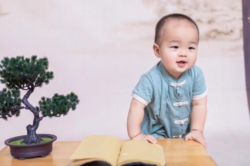 云梦怀孕初期感觉嗓子眼堵